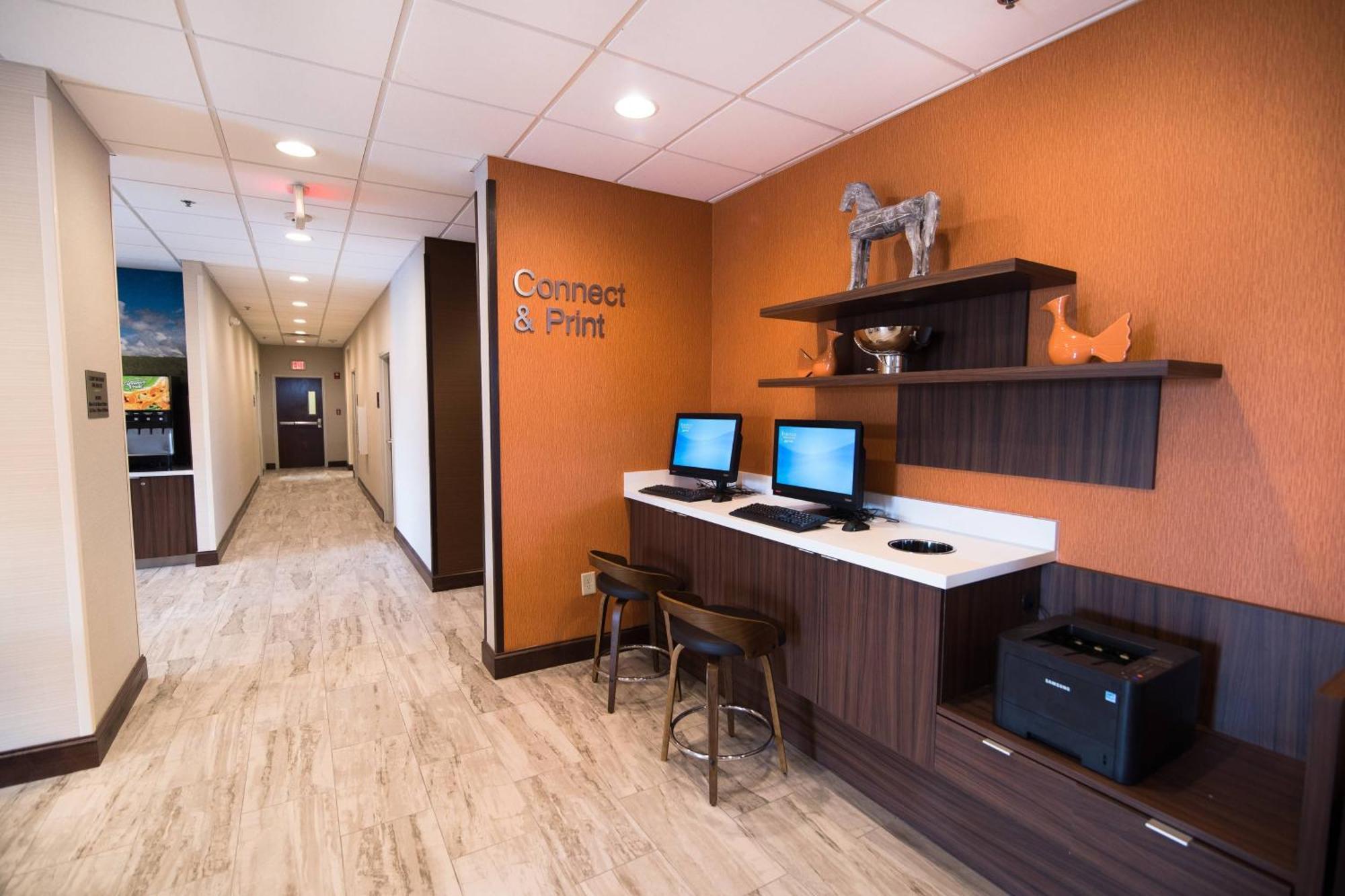 Fairfield & Airport North 3*